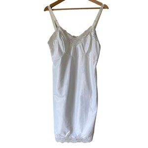 Vintage Baronet Cream Nylon Lace Union Label Slip Dress Nightie Chemise Lingerie